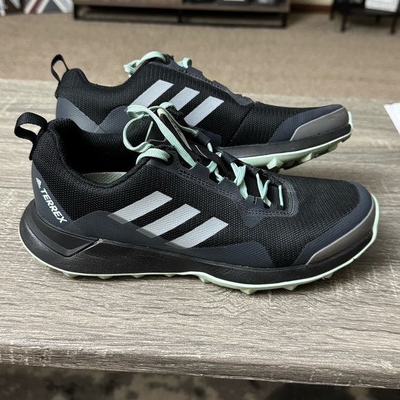 Adidas Terrex Black/Teal Shoes - Picture 1 of 7